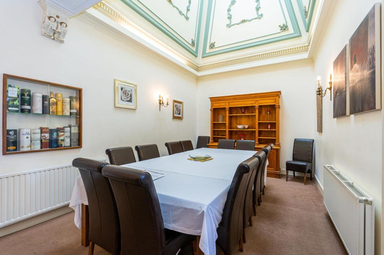 Royal Gardens Apartments Стерлинг Экстерьер фото